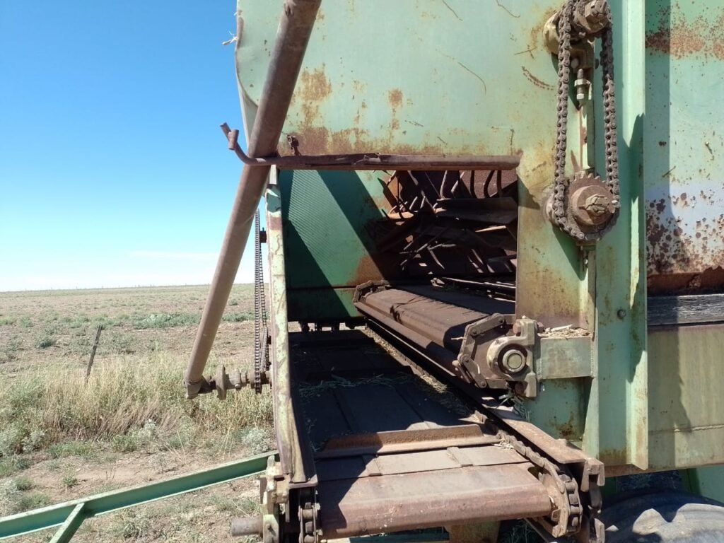 Picadora Minervino y Carro Forrajero Fraga | Buen Estado General