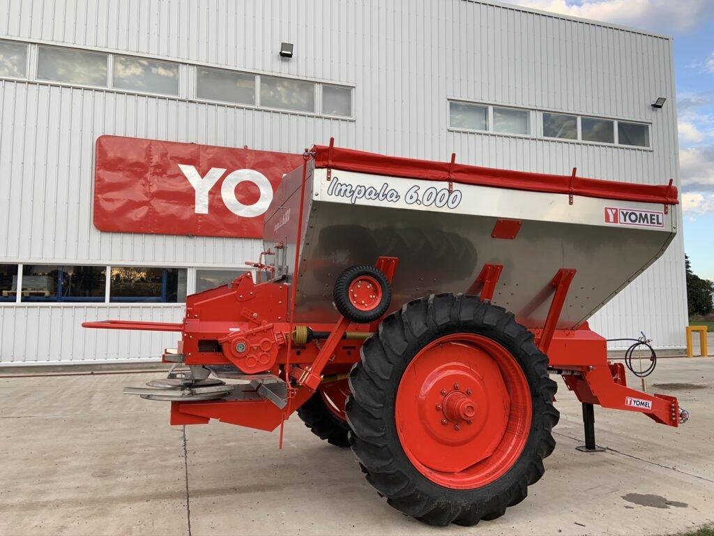 FERTILIZADORA YOMEL IMPALA 6000 NUEVA