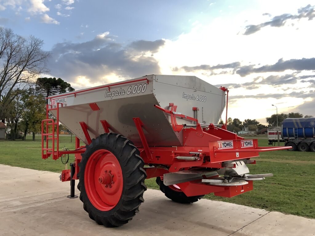 FERTILIZADORA YOMEL IMPALA 6000 NUEVA