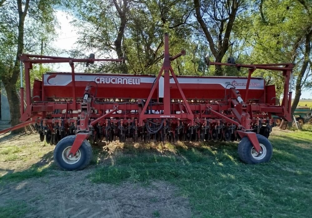 Sembradora Crucianelli Pionera 3520