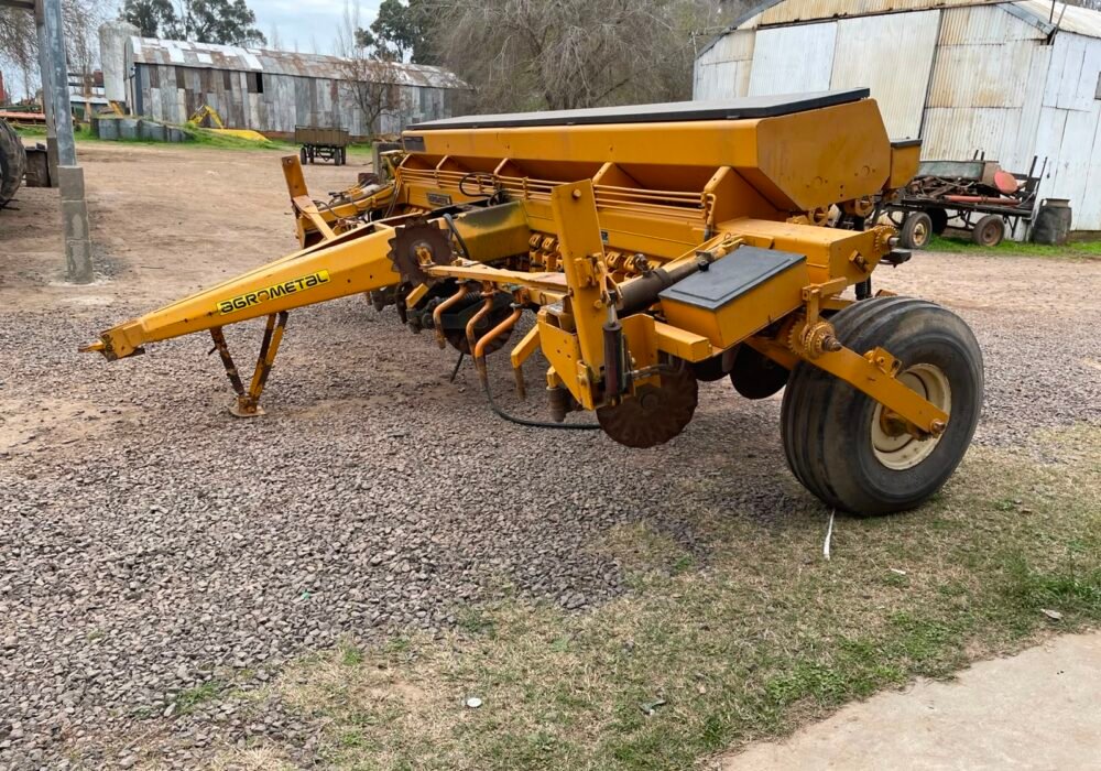SEMBRADORA AGROMETAL GX2-25