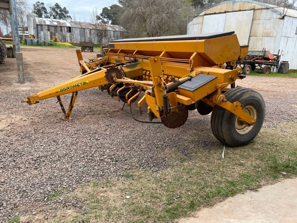 SEMBRADORA AGROMETAL GX2-25