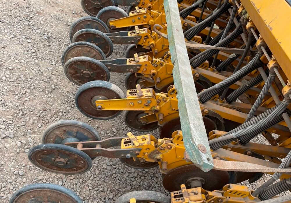 SEMBRADORA AGROMETAL GX2-25