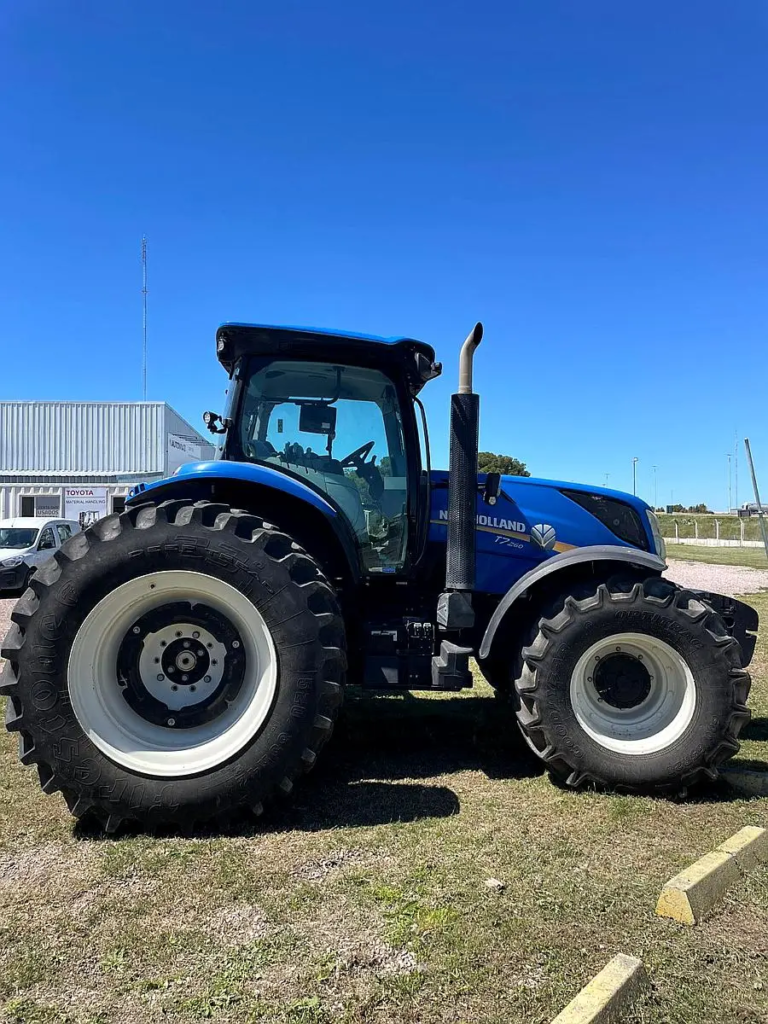 Tractor New Holland T7.260 44.