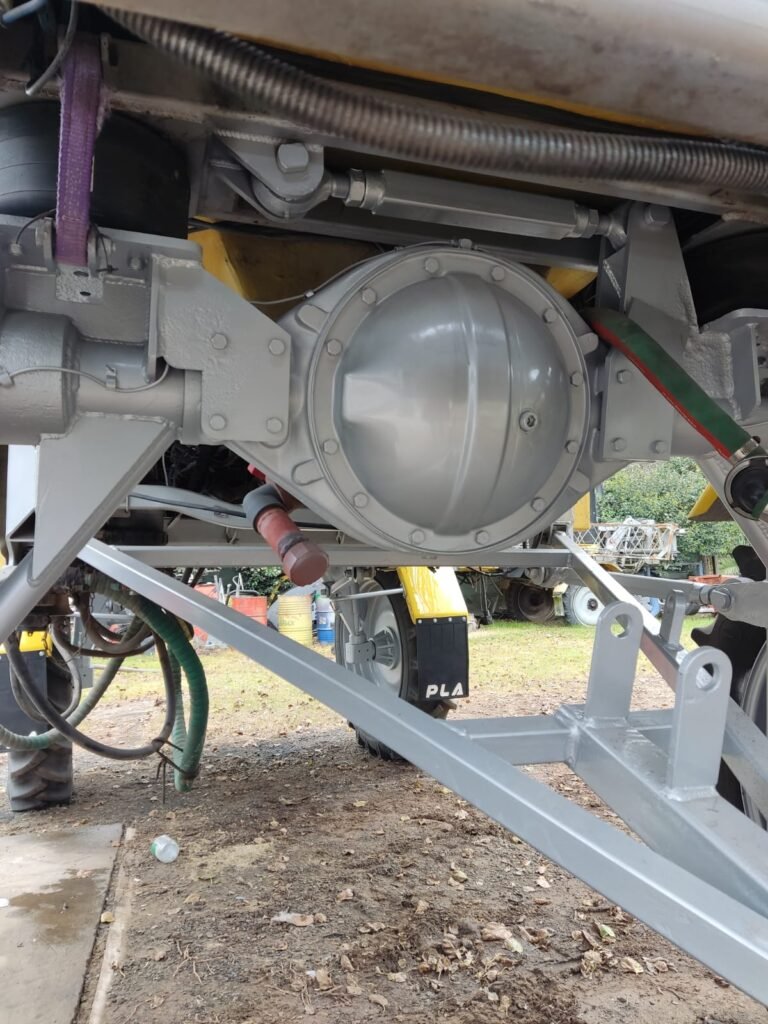 Pulverizadora PLA MAPII 2850 BT 2014 - CORTES Y PILOTO H