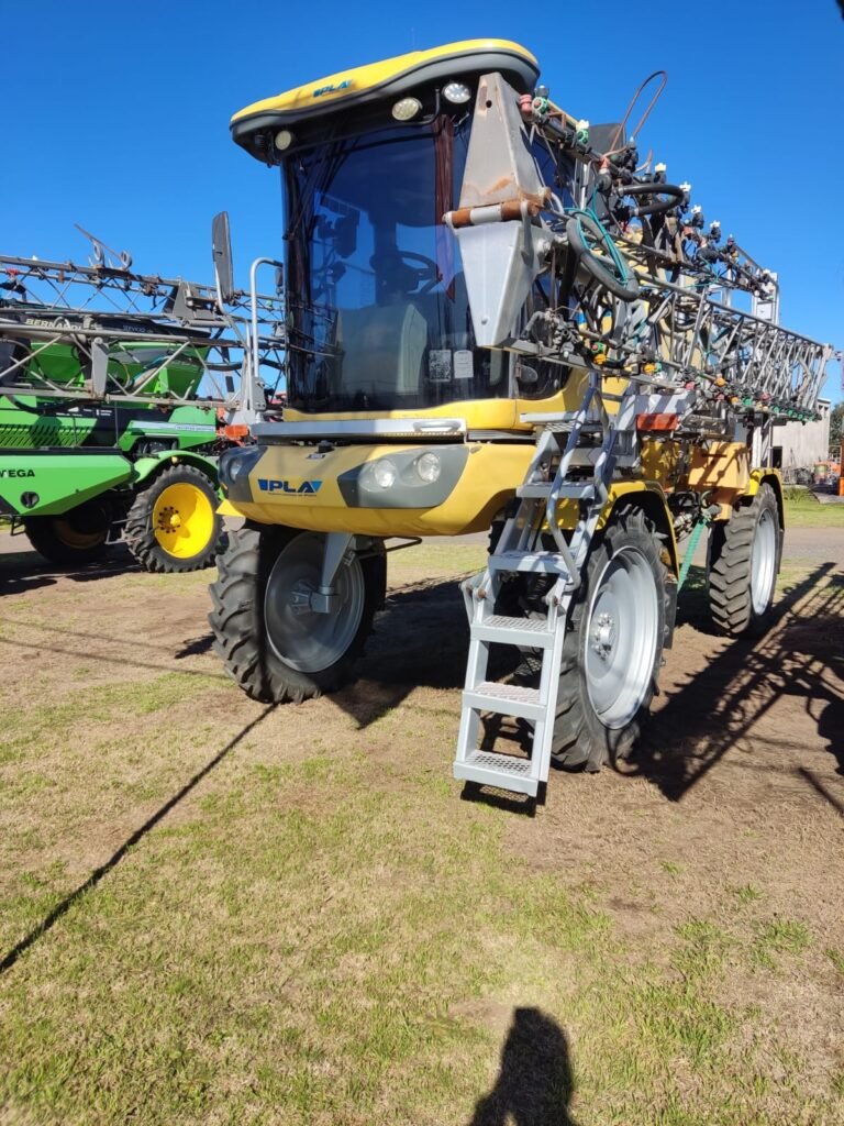 Pulverizadora PLA MAPII 2850 BT 2014 - CORTES Y PILOTO H